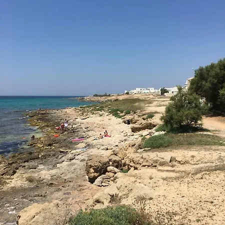 Casa Vicino Mare マリーナ・ディ・マンカヴェルサ