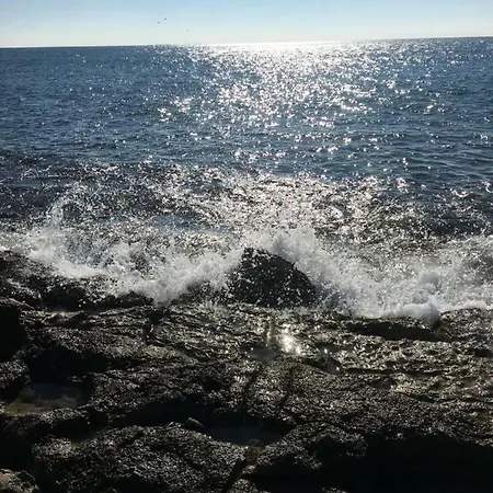 Casa Vicino Mare マリーナ・ディ・マンカヴェルサ